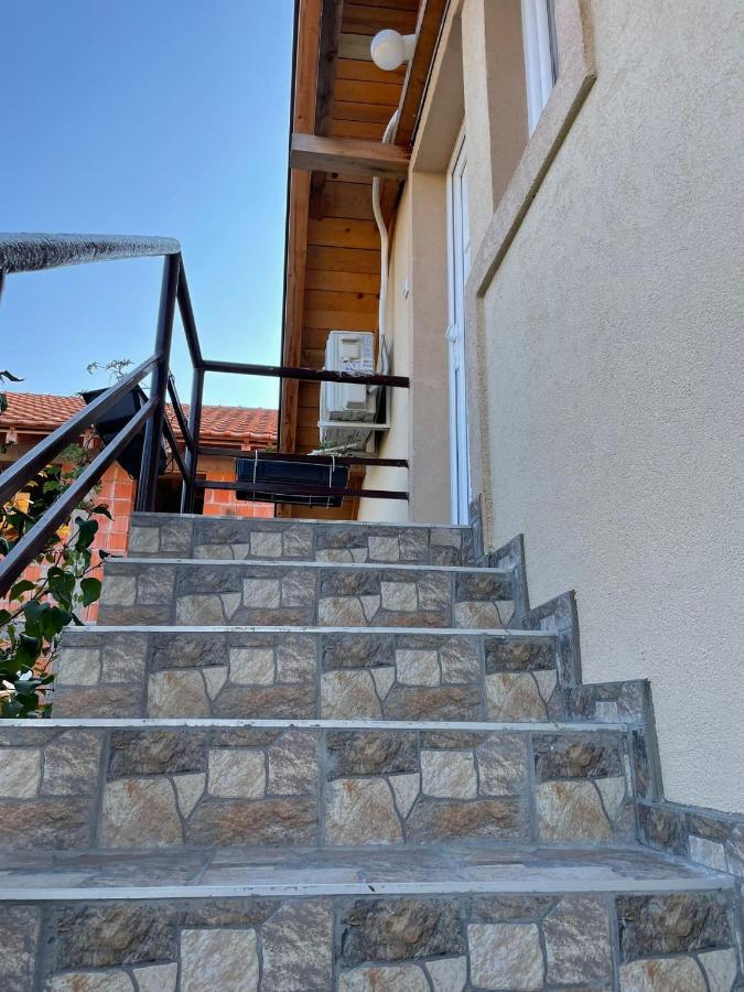 Apartmani Marija Zemun Zemun Polje المظهر الخارجي الصورة