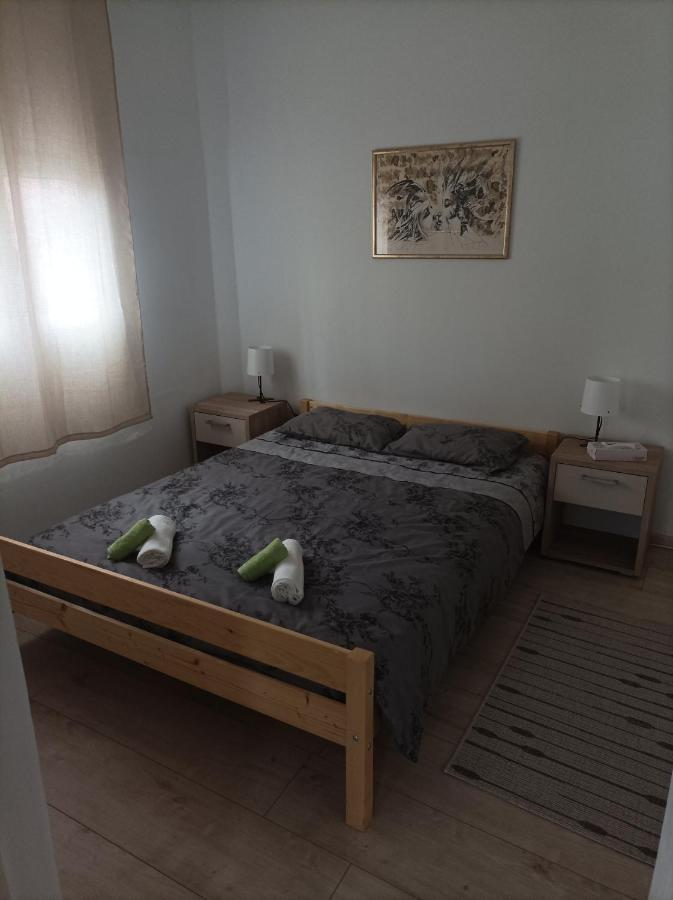 Apartmani Marija Zemun Zemun Polje المظهر الخارجي الصورة